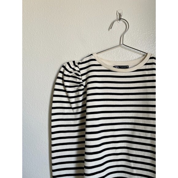 Zara Women's Stripe Puff Sleeve Sweatshirt in Ivory/Black Size SMALL - Picture 2 of 4